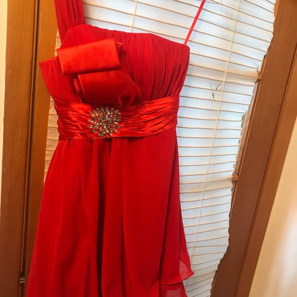 Red NWOT dress one shoulder - Picture 1 of 4